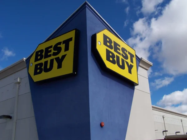 Best Buy exterior wall signs manufactured by Thomas Sign